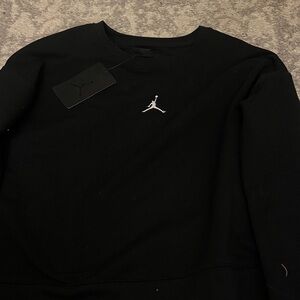 Jordan girls black sweatshirt L